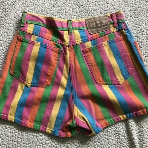 Colorful shortz - Picture 2 of 4